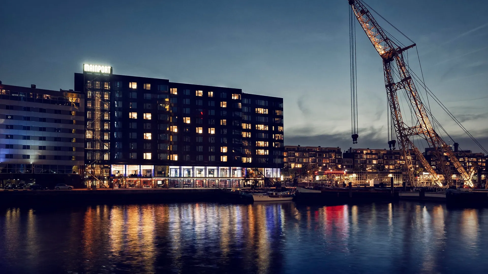 Mainport Hotel Rotterdam, A Hilton Affiliate Hotel 4*, Rotterdam Netherlands
