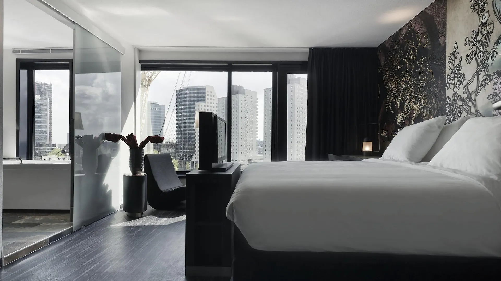 Mainport Hotel Rotterdam, A Hilton Affiliate Hotel 4*, Rotterdam Netherlands