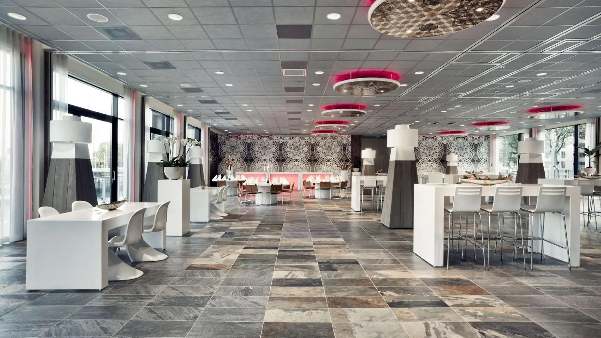 Mainport Hotel Rotterdam, A Hilton Affiliate Hotel Netherlands
