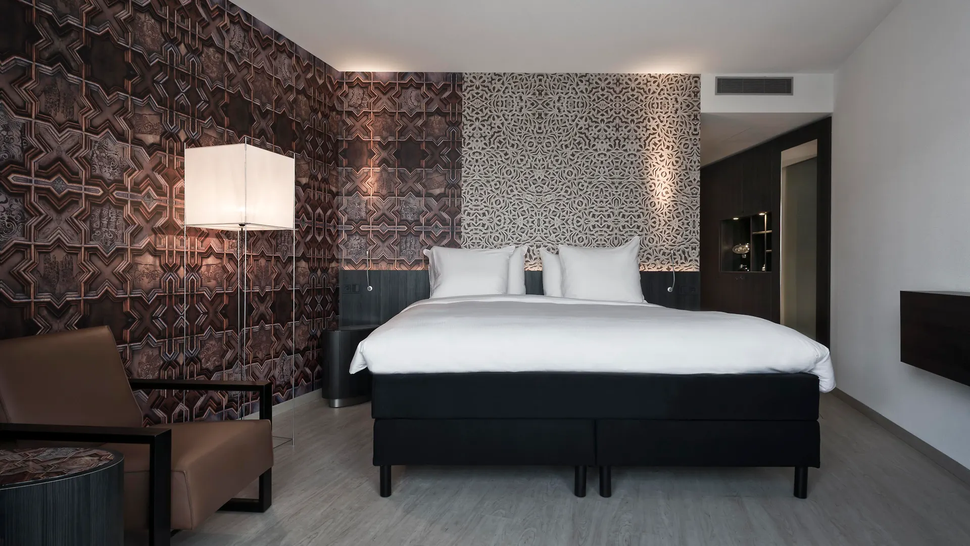 Mainport Hotel Rotterdam, A Hilton Affiliate Hotel 4*, Rotterdam Pays-Bas