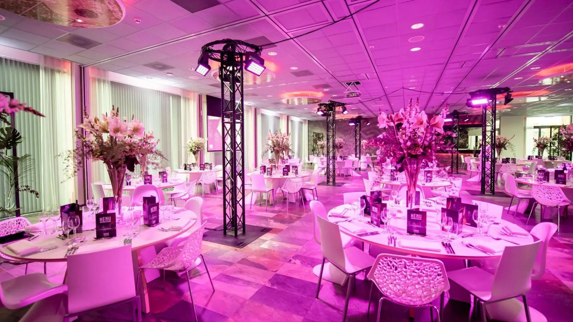 ****  Mainport Hotel Rotterdam, A Hilton Affiliate Hotel Pays-Bas